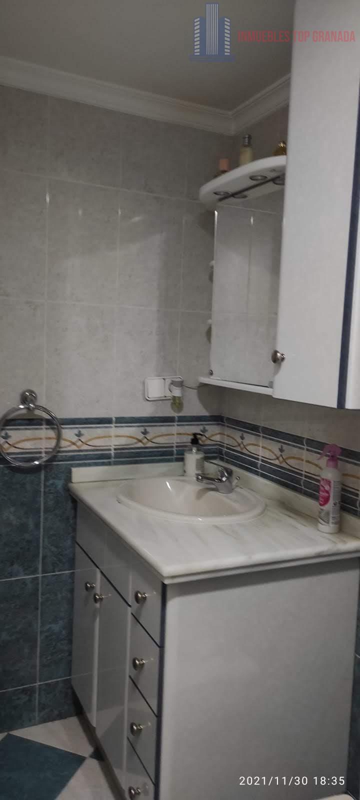 For rent of flat in Granada