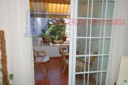 For sale of flat in Granada