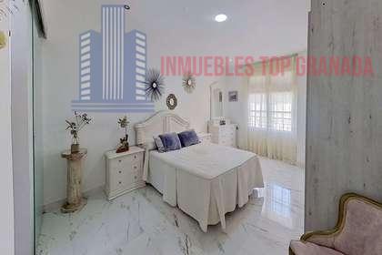 For sale of flat in Armilla