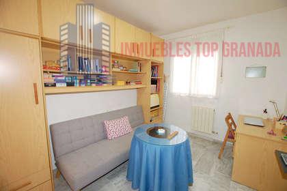 Venta de piso en Granada