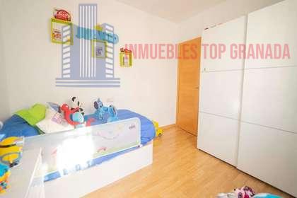 For sale of apartment in Cájar