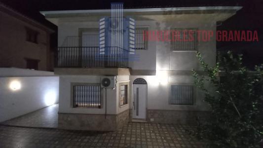 For sale of chalet in Belicena