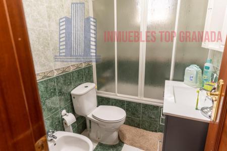 For sale of chalet in Belicena