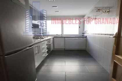 For sale of flat in Cenes de la Vega