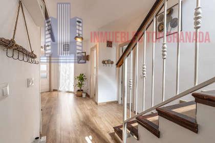 For sale of house in Granada