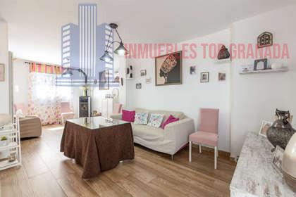 For sale of house in Granada