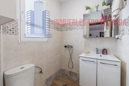 For sale of house in Granada