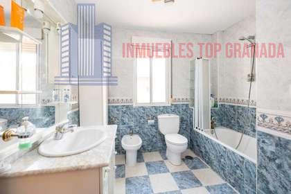 Venta de casa en Cúllar Vega
