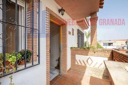 Venta de casa en Cúllar Vega