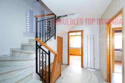 Venta de casa en Cúllar Vega