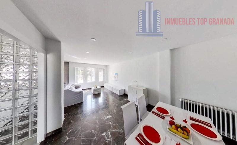For sale of house in La Zubia