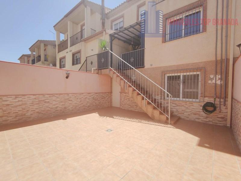 For sale of house in Láchar