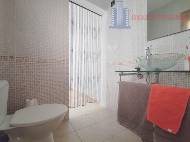 For sale of house in Moraleda de Zafayona