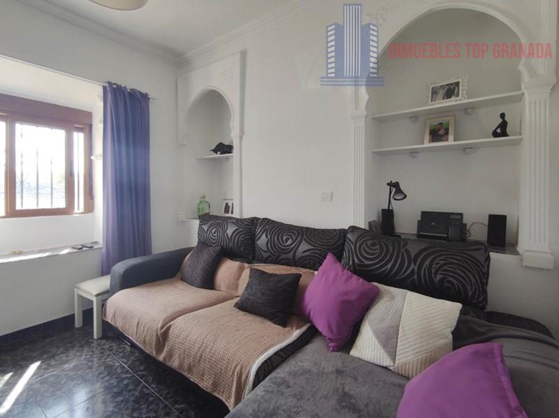 For sale of house in Moraleda de Zafayona