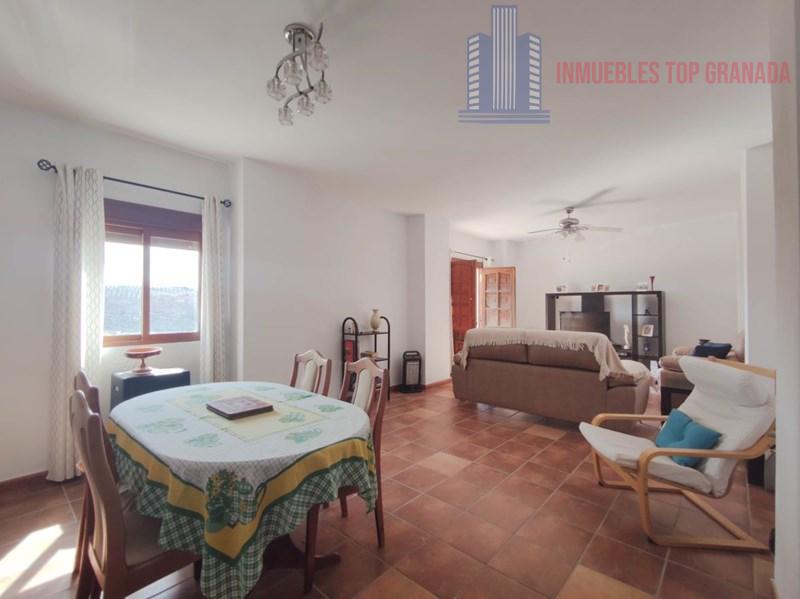 For sale of house in Moraleda de Zafayona