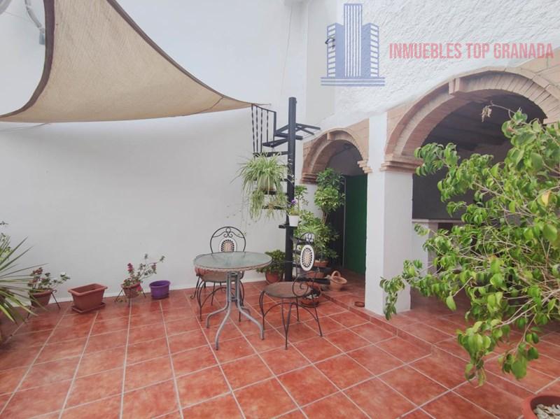 For sale of house in Moraleda de Zafayona