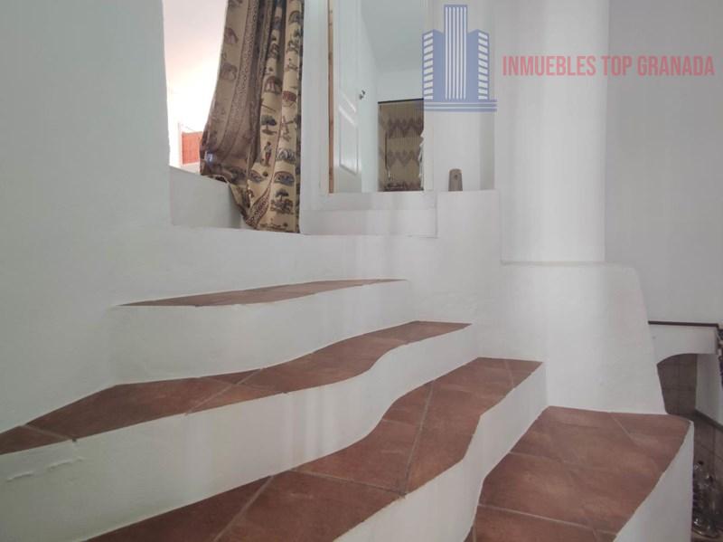 For sale of house in Moraleda de Zafayona