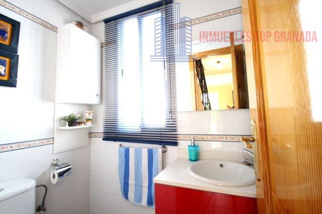 For sale of house in Las Gabias