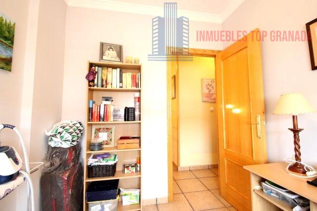 For sale of house in Las Gabias