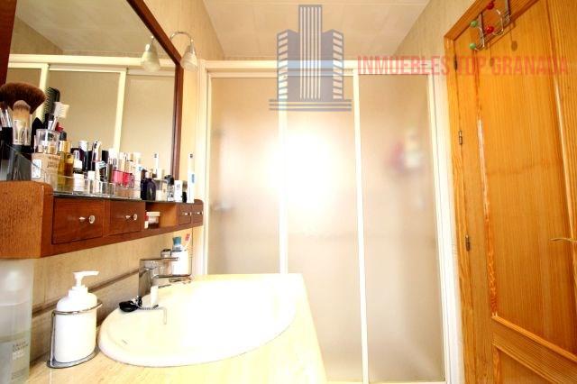 For sale of house in Las Gabias