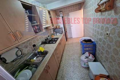 For sale of flat in Granada