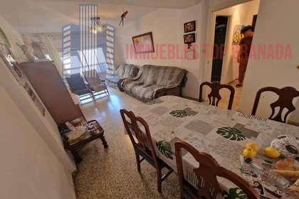 For sale of flat in Granada