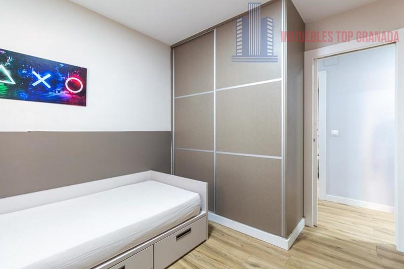 Venta de piso en Granada
