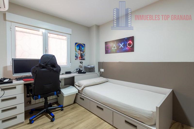 Venta de piso en Granada