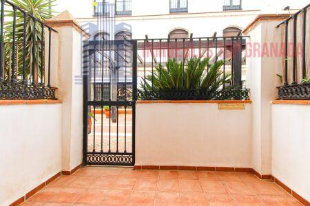 For sale of duplex in Vélez de Benaudalla