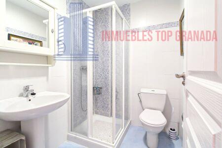 For sale of duplex in Vélez de Benaudalla