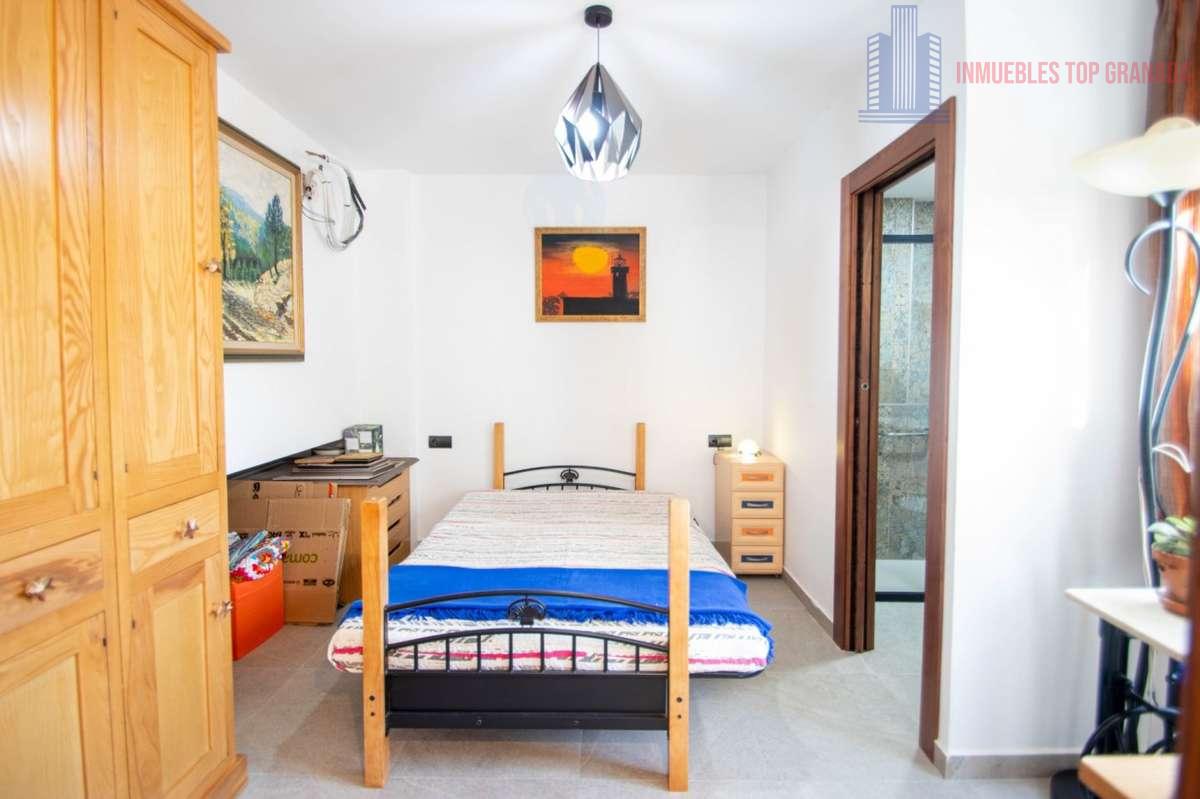 For sale of house in Pulianas