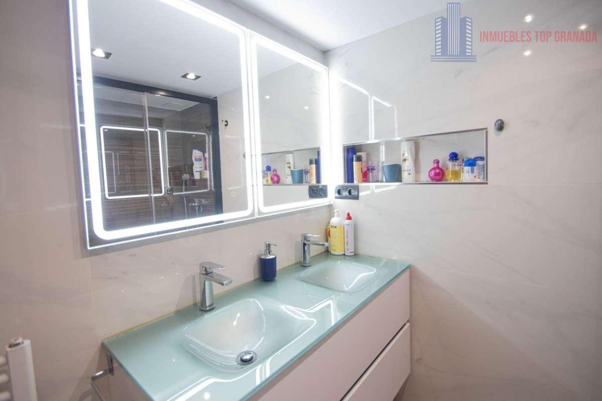 For sale of house in Pulianas