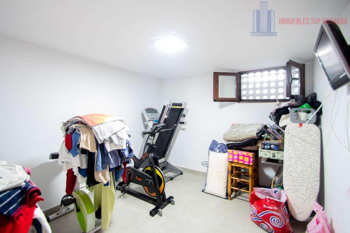 For sale of house in Pulianas