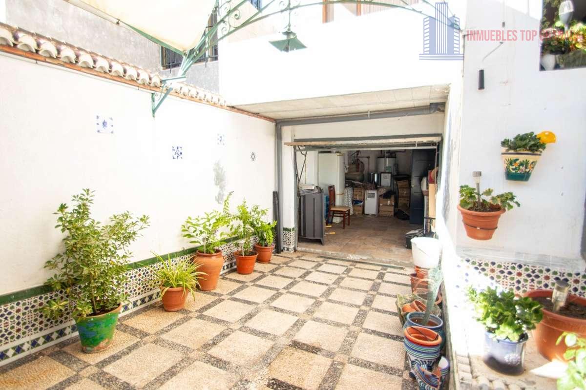 For sale of house in Pulianas