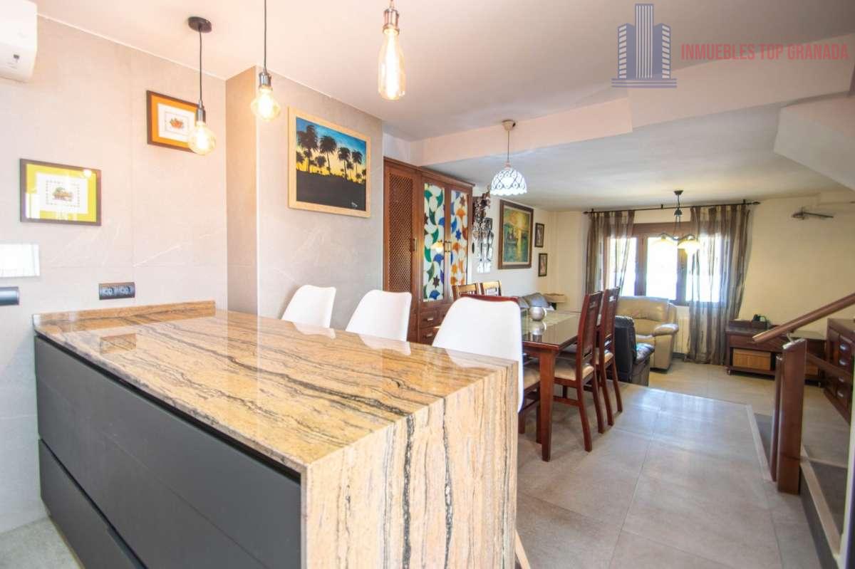 For sale of house in Pulianas