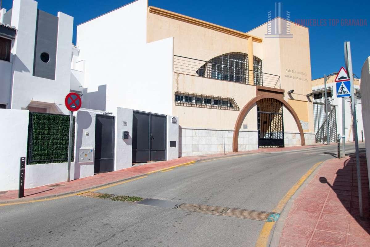 For sale of house in Pulianas