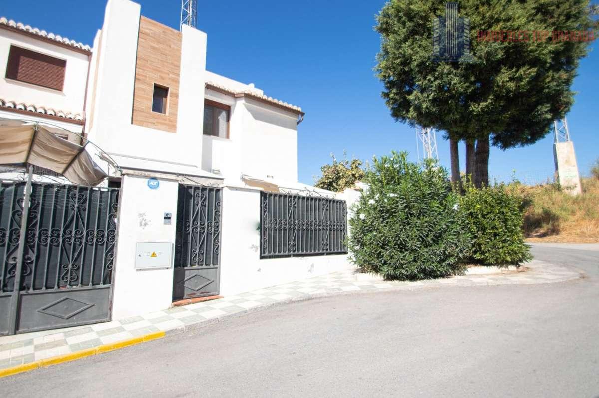 For sale of house in Pulianas