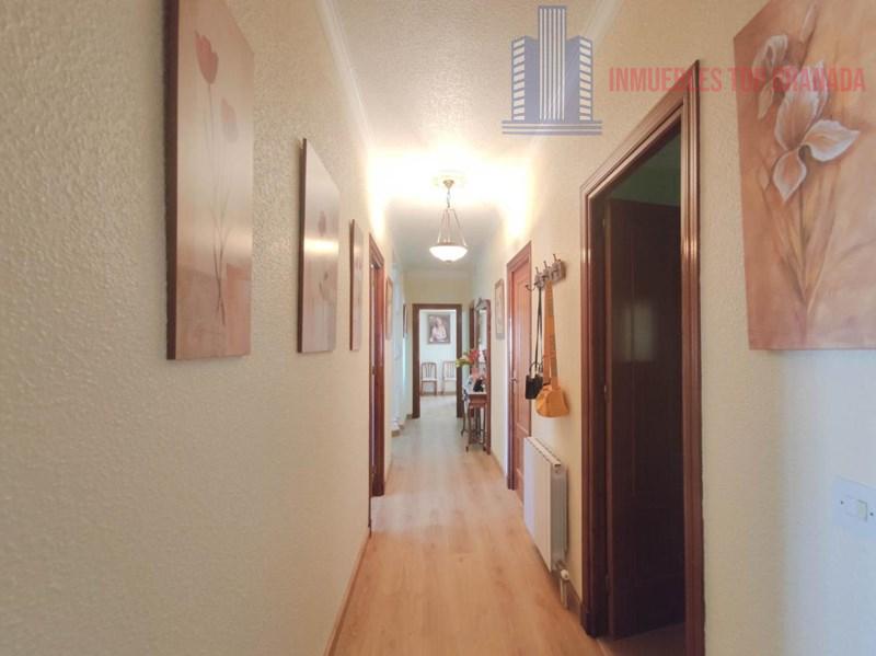For sale of house in Láchar