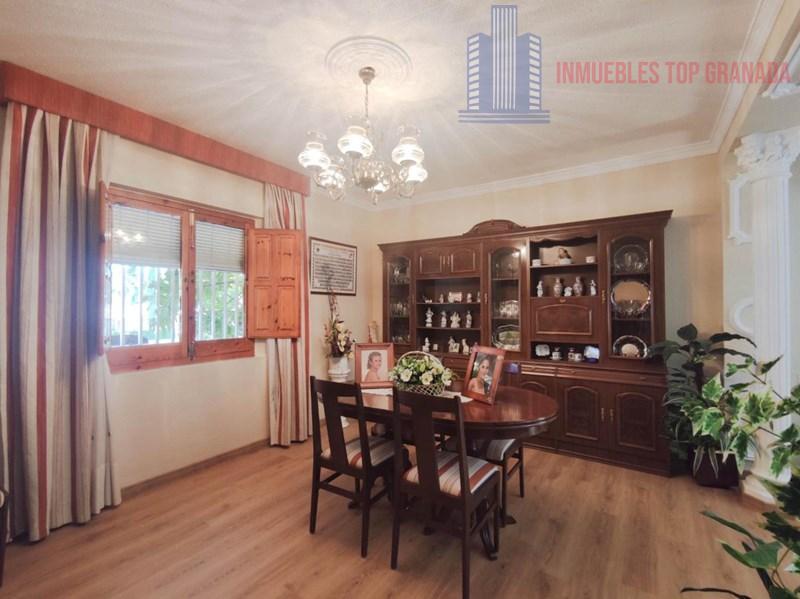 For sale of house in Láchar