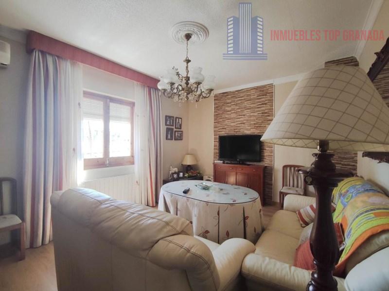 For sale of house in Láchar