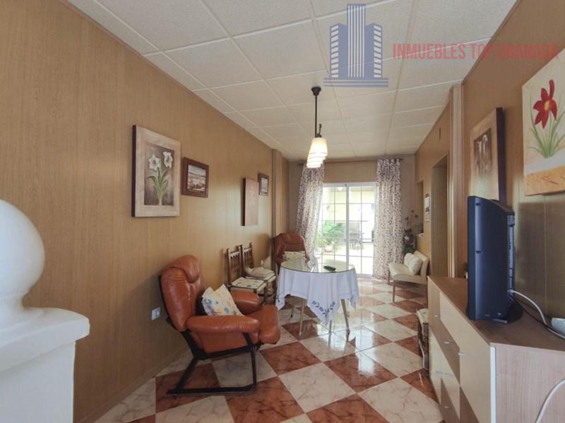 For sale of house in Láchar