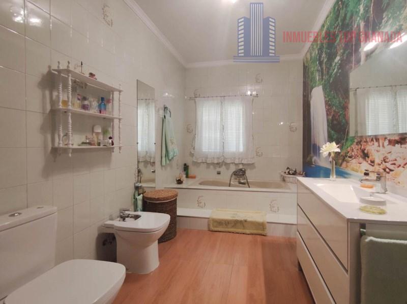 For sale of house in Láchar