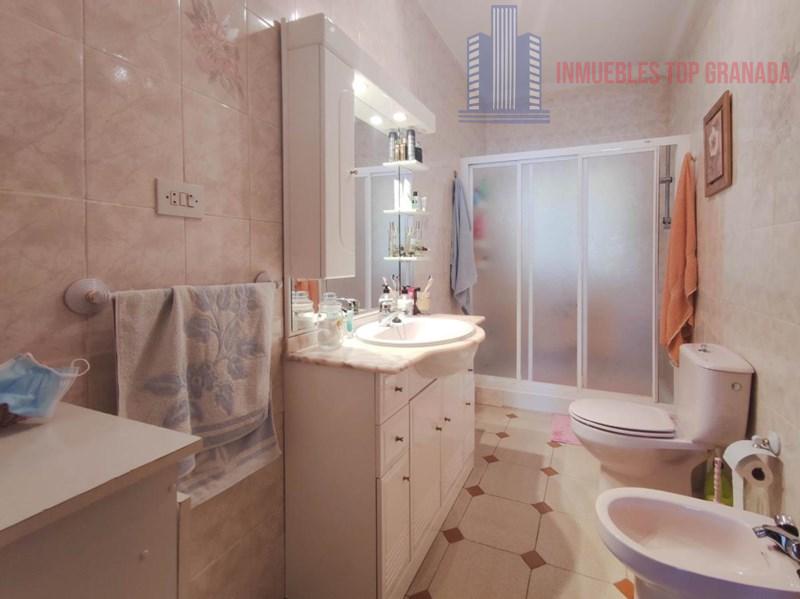 For sale of house in Láchar