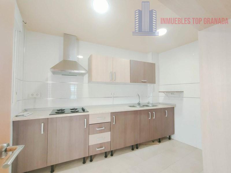 For sale of flat in Moraleda de Zafayona