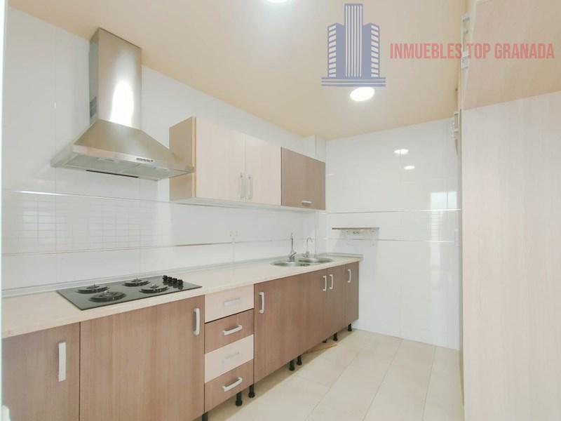 For sale of flat in Moraleda de Zafayona