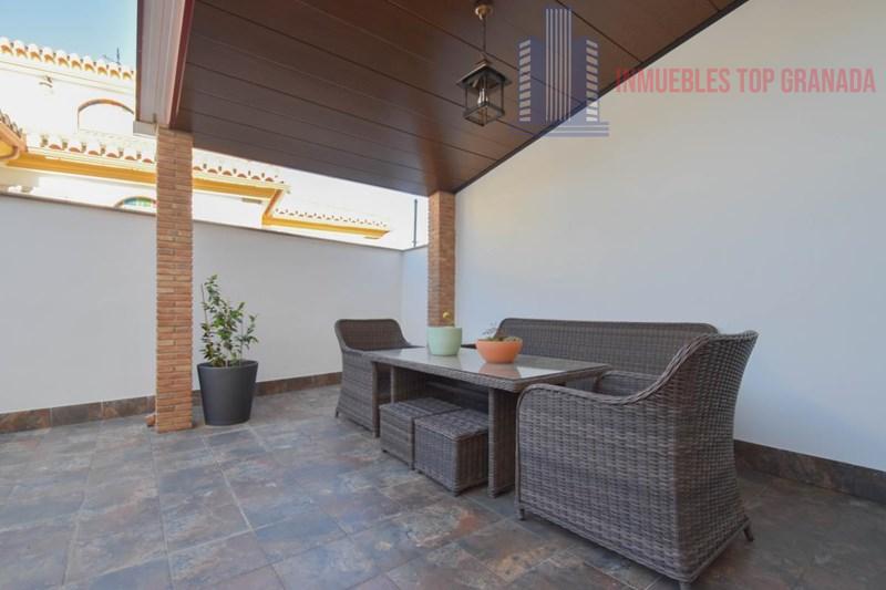 For sale of house in Fuente Vaqueros