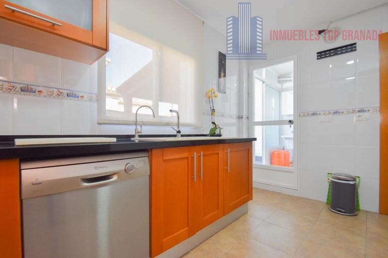 For sale of house in Fuente Vaqueros