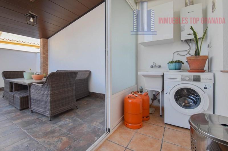 For sale of house in Fuente Vaqueros