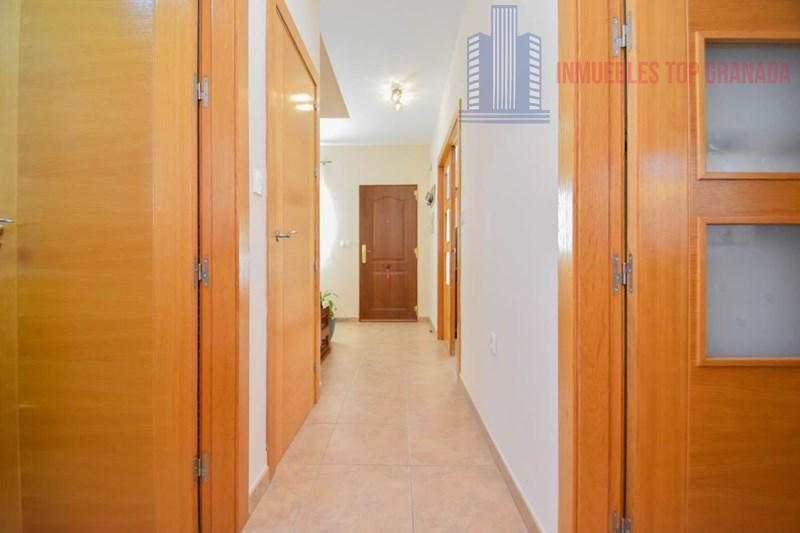 For sale of house in Fuente Vaqueros
