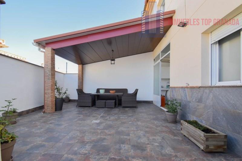 For sale of house in Fuente Vaqueros
